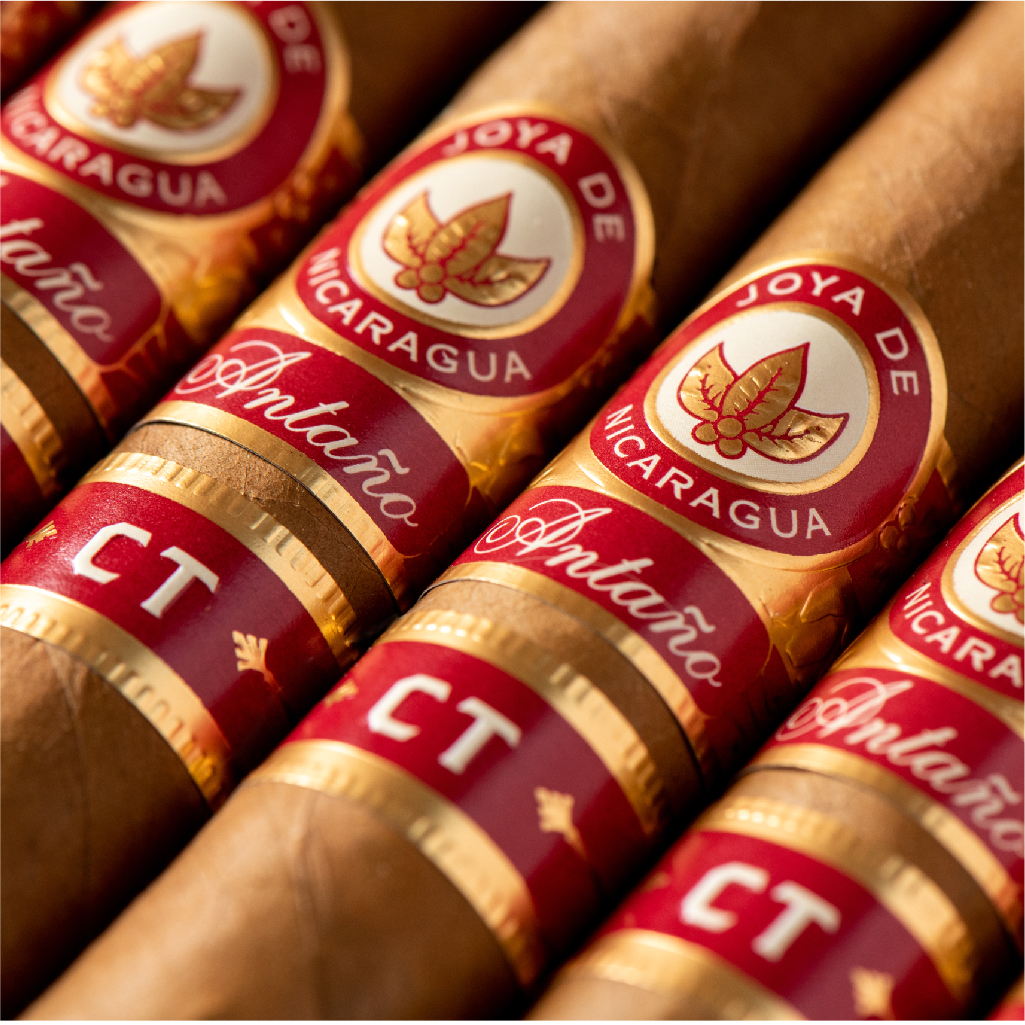 Joya de Nicaragua invites you to keep daring and experience an intense CT smoke. Antaño CT: a cigar for defiant souls